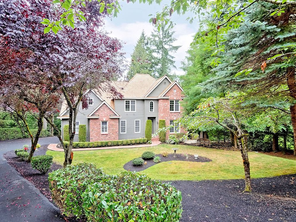 1st image of 21710 NE 105th Pl