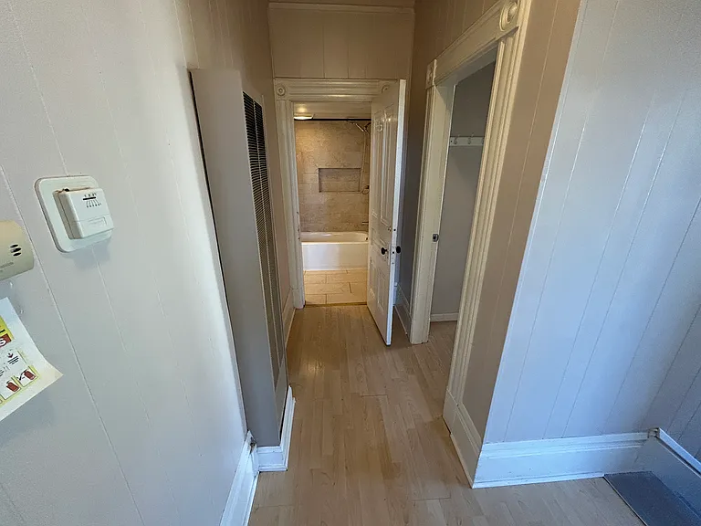 524 Carolina St — Photo 5
