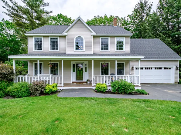 129 Quincy Drive, Gorham, ME 04038