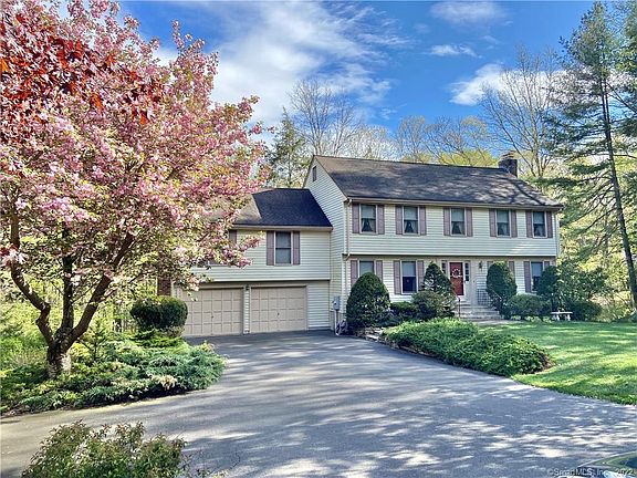 2nd image of 177 Hollister Dr