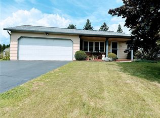 122 Marlbank Dr, Rochester, NY 14612