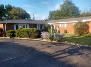 5938 Sweeney Dr, Rochester, IL 62563