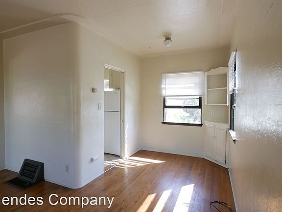 5th image of 4081-87 Mississippi St #4081
