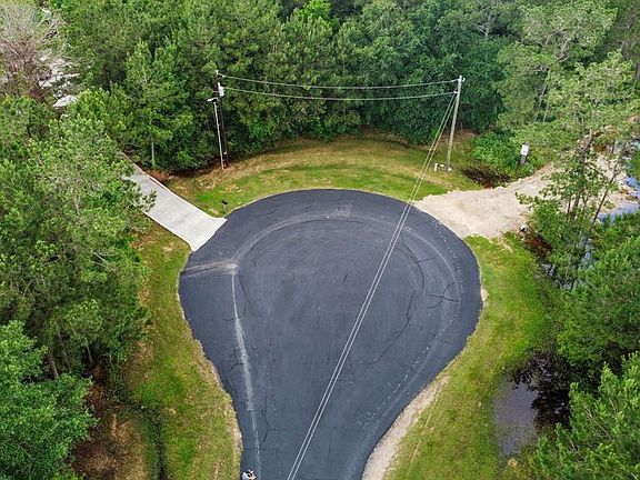 Excellent location at the end of the street on a Cul-De-Sac (lot on the right).