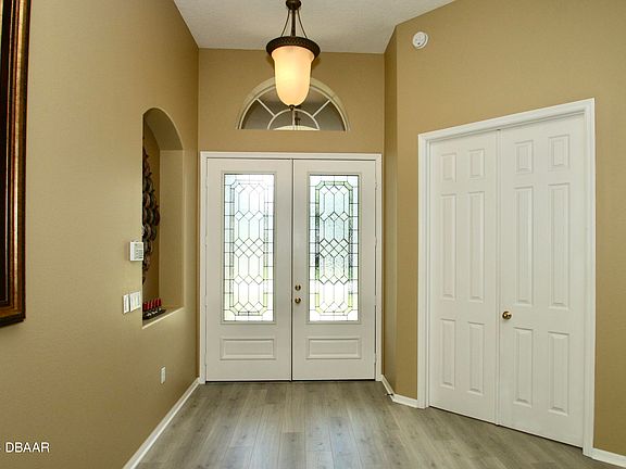 2nd image of 301 Brassington Dr