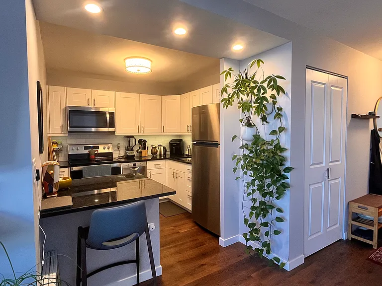 3550 N Lake Shore Dr #1814 — Photo 6
