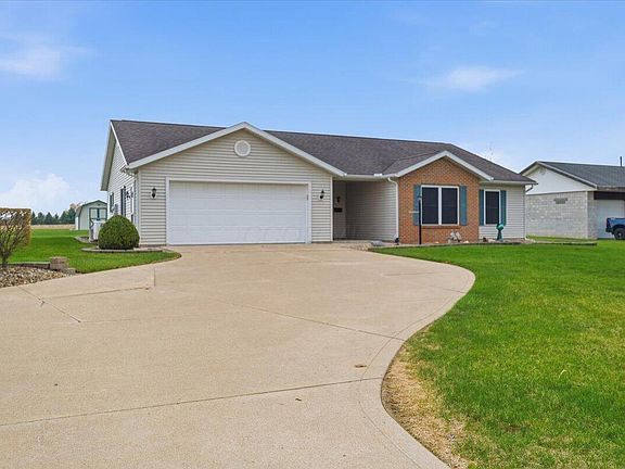 3rd image of 1331 E Beal Ave