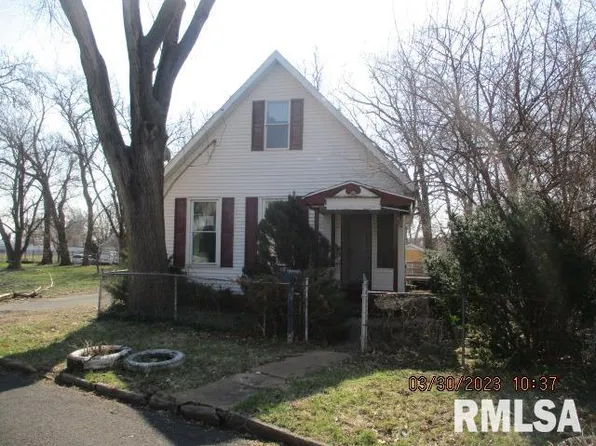 510 SW Center St, Peoria, IL 61605