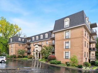 601 Montgomery Ave APT 204, Bryn Mawr, PA 19010