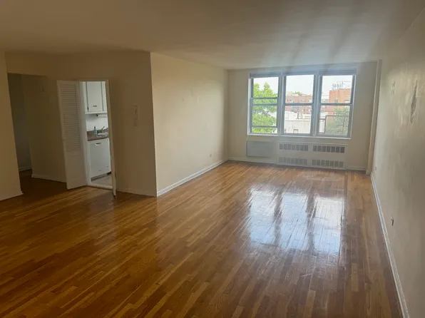 2470 Beaumont Avenue image 1 of 6