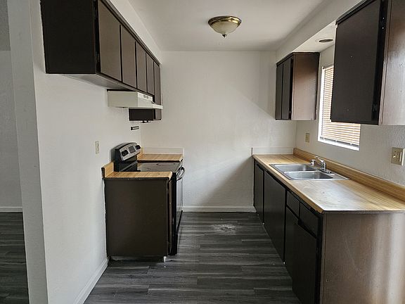 2nd image of 8111 Albany Dr #8111