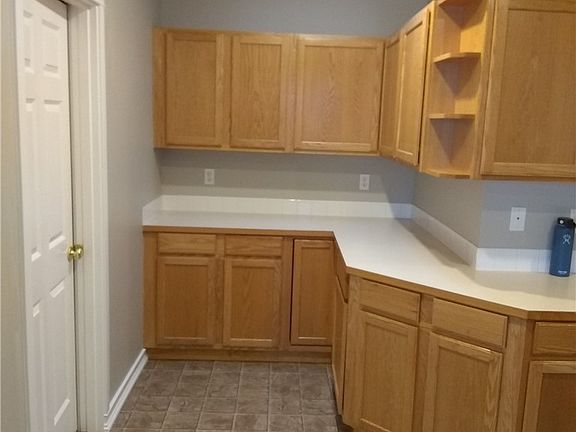 5th image of 8614 132nd St E