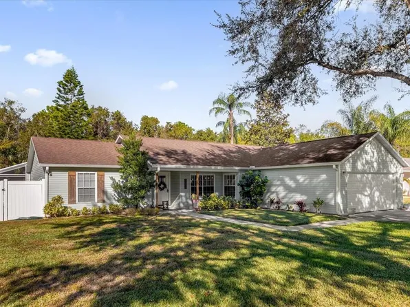 1088 W Riviera Blvd, Oviedo, FL 32765