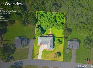 2110 Brandon Acres Dr, Buford, GA 30519