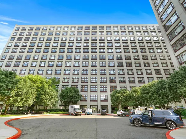 1500 Washington St APT 8N, Hoboken, NJ 07030