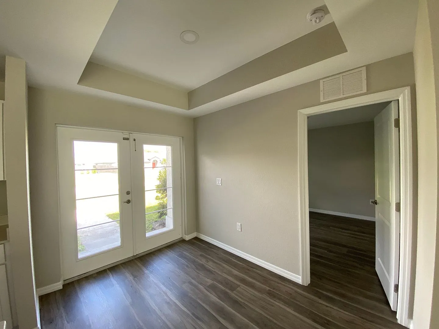 4 bed, 2.0 bath, 1557 sqft, $1,695 — Photo 4
