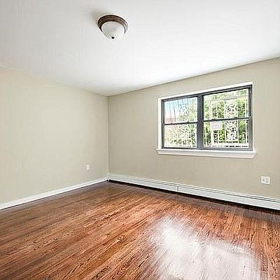 3rd image of 306 Hart St #3A