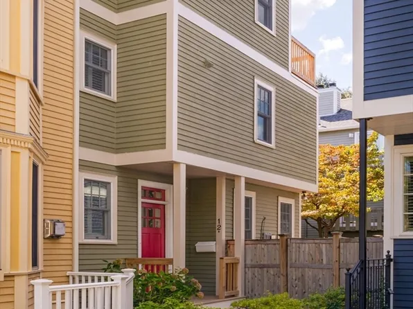12-12B Watson St, Cambridge, MA 02139