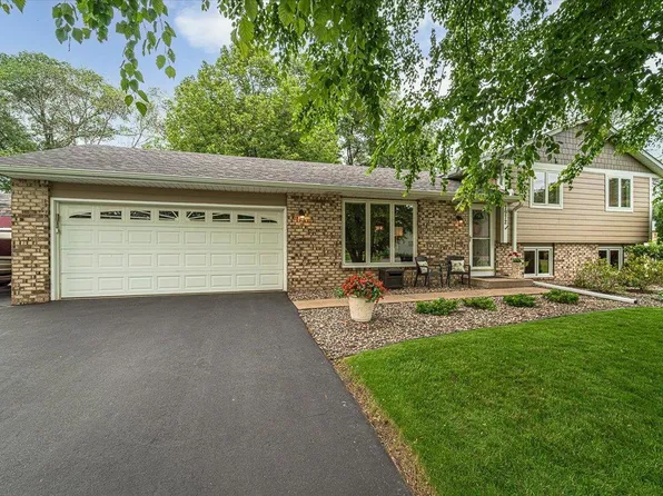 7972 Ivystone Avenue Ct S, Cottage Grove, MN 55016
