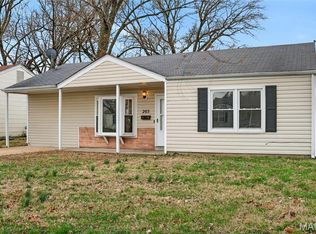 205 Brackleigh Ln, Florissant, MO