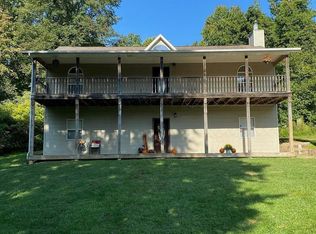 6678 S Doans Rd, Bloomfield, IN 47424