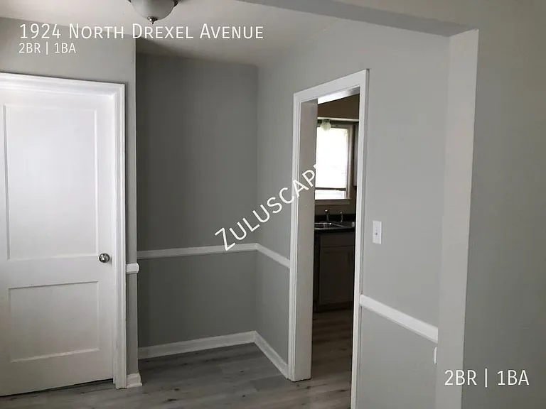 1924 N Drexel Ave — Photo 5