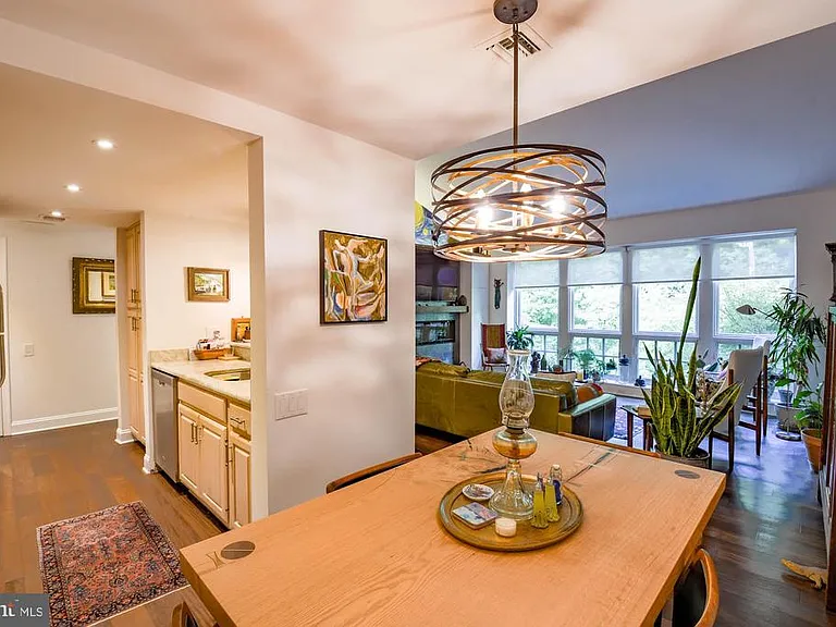 350 S River Rd #G16 — Photo 6