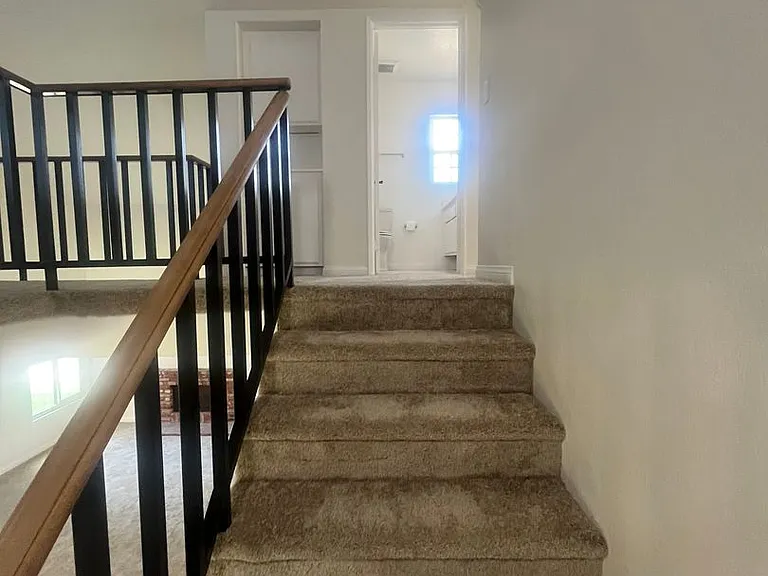 613 Santa Paula St — Photo 26