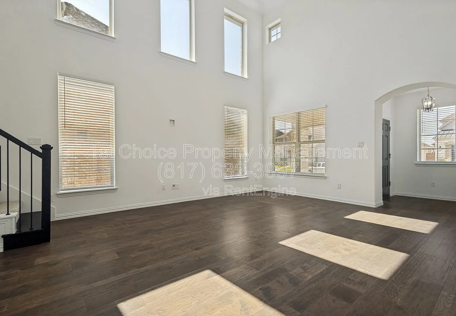 4 bed, 2.5 bath, 2514 sqft, $3,000 — Photo 4