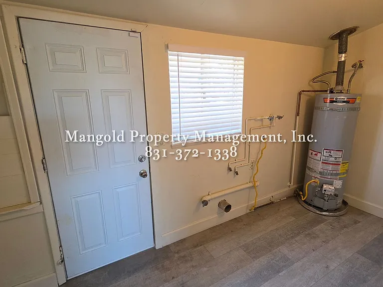 24274 Washington St — Photo 14