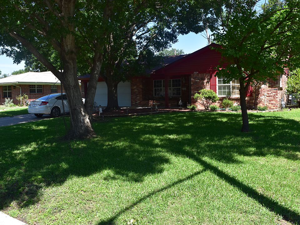 1st image of 2824 Southgate Dr