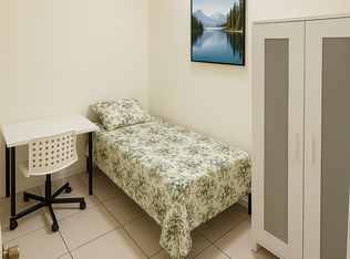 908 SW 155th Ct, Miami, FL 33194