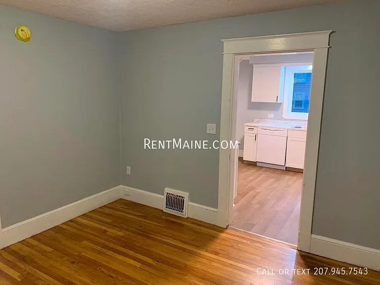 19 Nason Ave — Photo 11