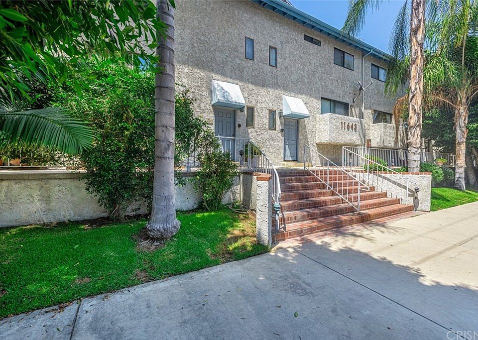 1st image of 11643 Chandler Blvd APT 109