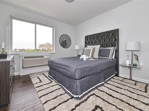 304 Broadway image 6 of 6