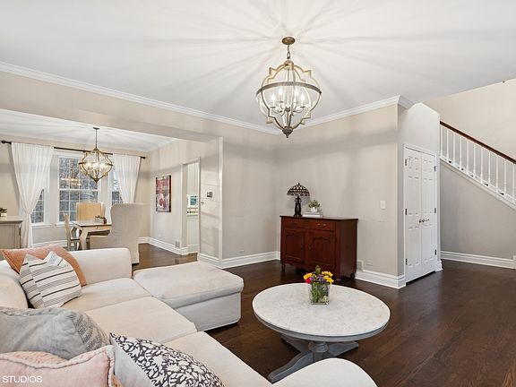 5th image of 18445 W Larkspur Ct