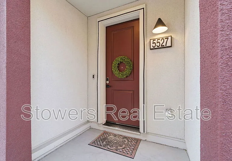 5527 Dublin Blvd — Photo 3