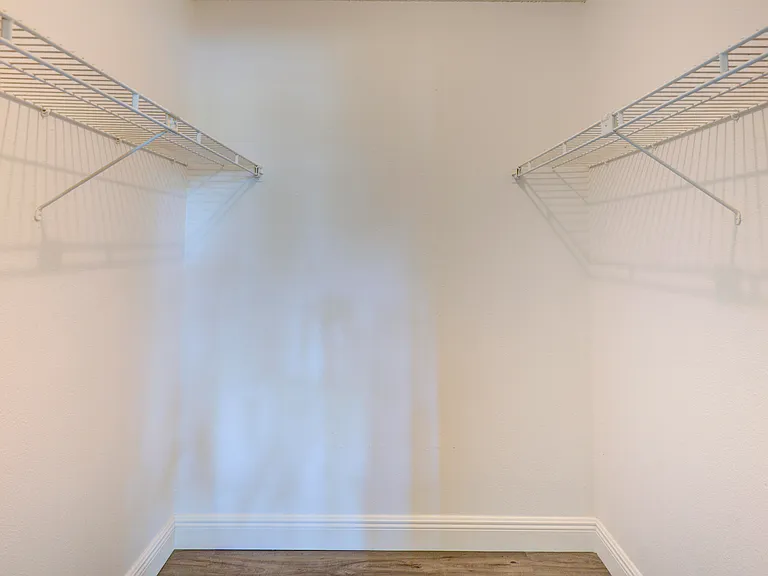 420 SE 2nd Ave #23 — Photo 12