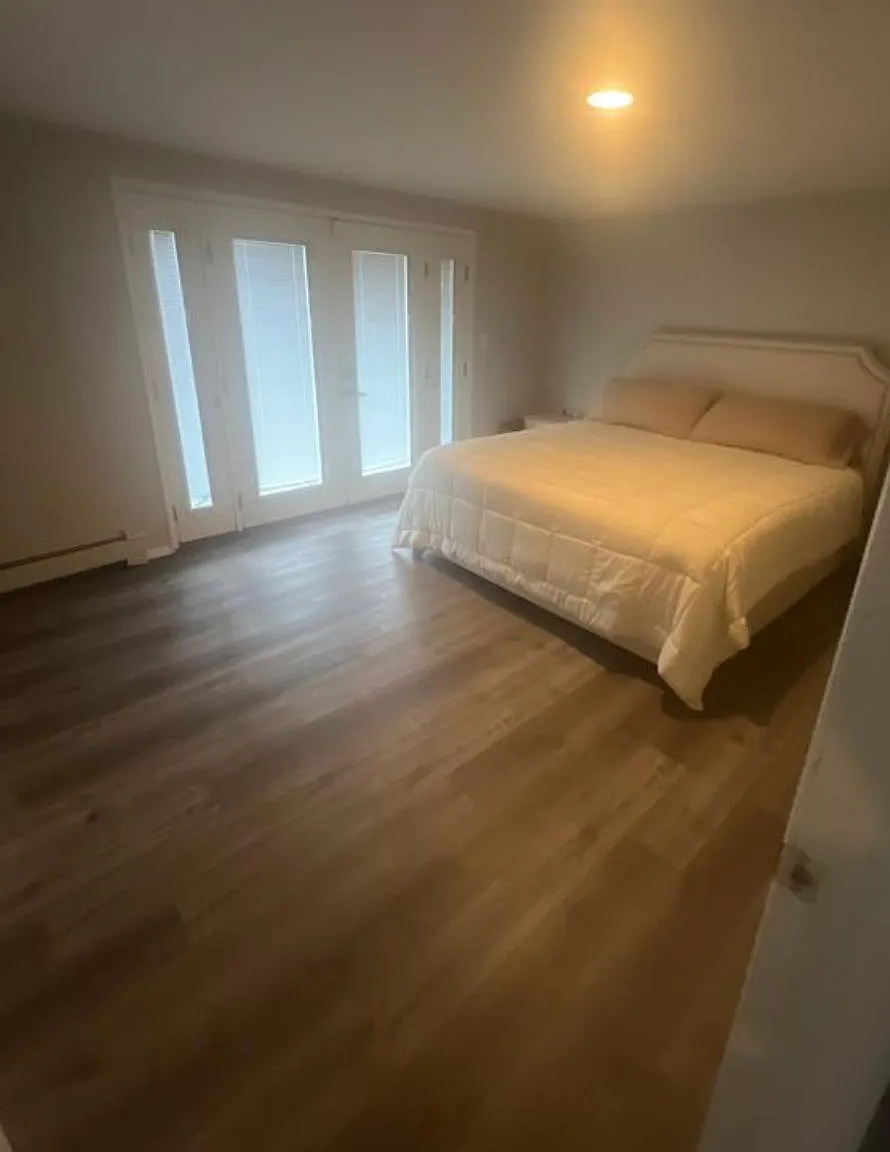 2 bed, 2.0 bath, 2000 sqft, $1,901 — Photo 1