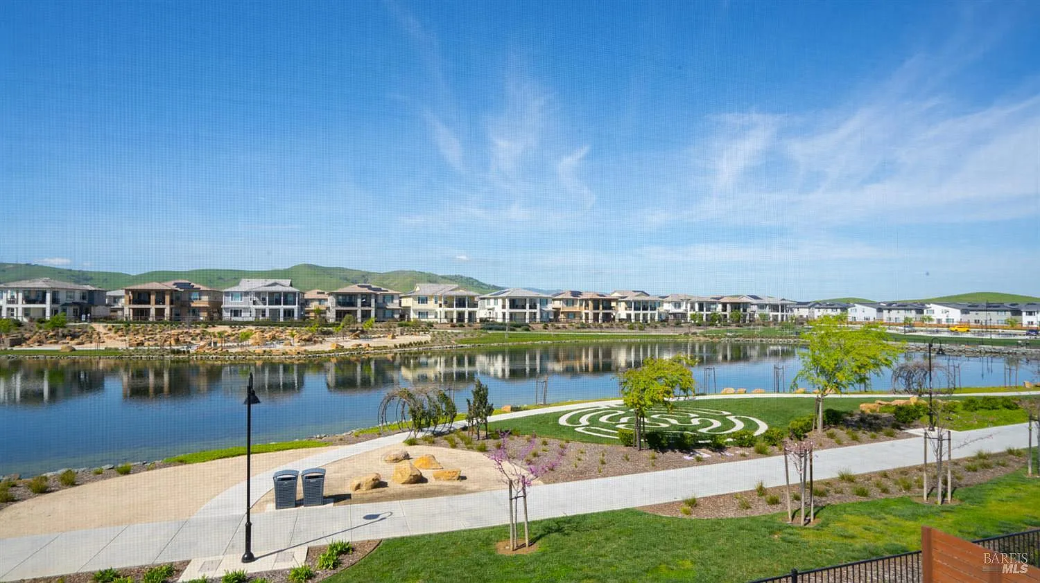2409 Waterside Drive photo 1