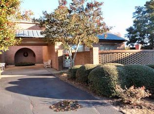 1717 Signature Pl, Wilmington, NC 28405