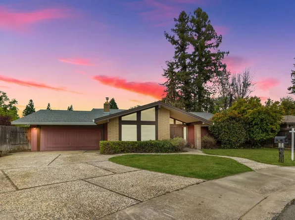 918 Walnut Woods Ct, Woodland, CA 95695