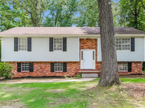 129 Hickory St, Maylene, AL 35114