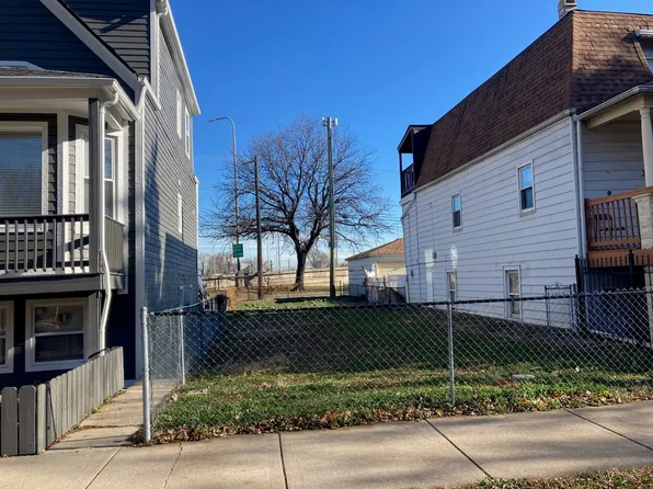 3329 N Drake Ave, Chicago, IL 60618