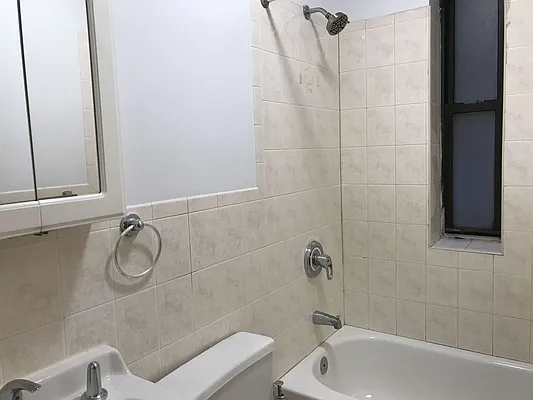 Rented by Beekman Street Realty | media 87