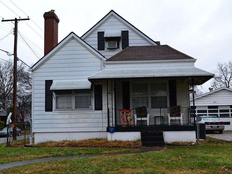 2nd image of 3728 Kahlert Ave