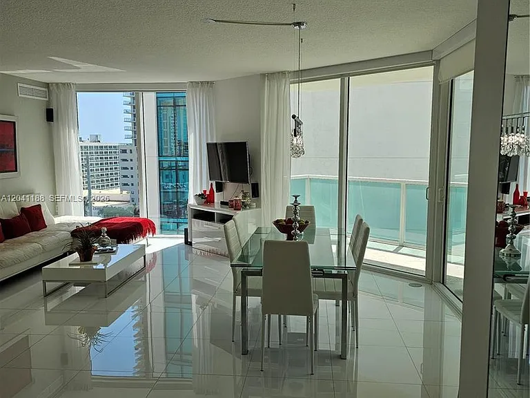 150 Sunny Isles Blvd #1-1001 — Photo 7