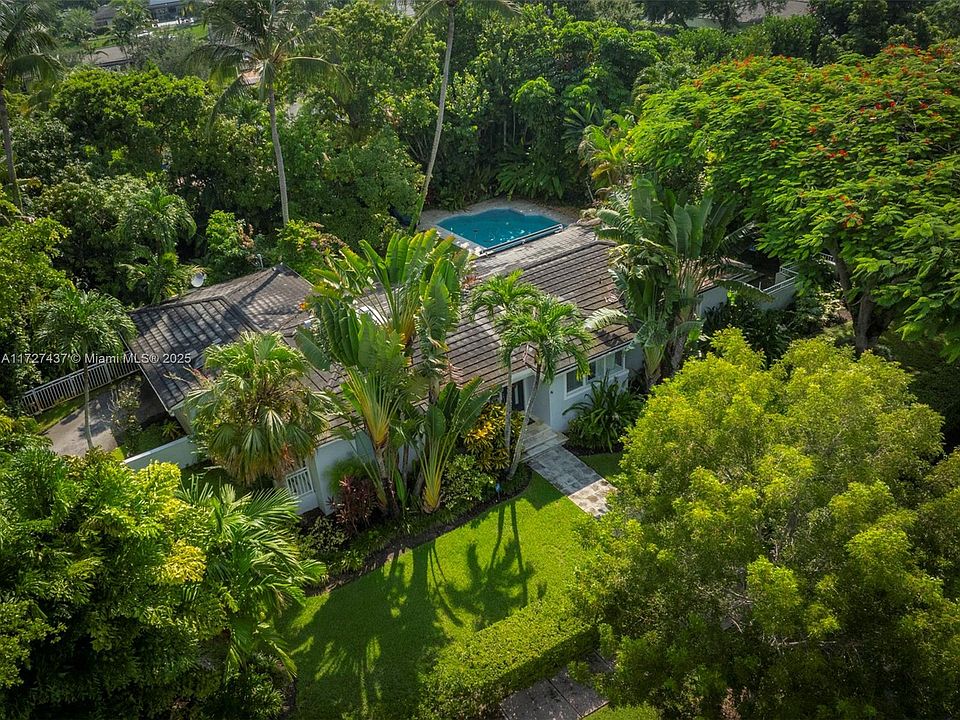 1st image of 6601 Santona St