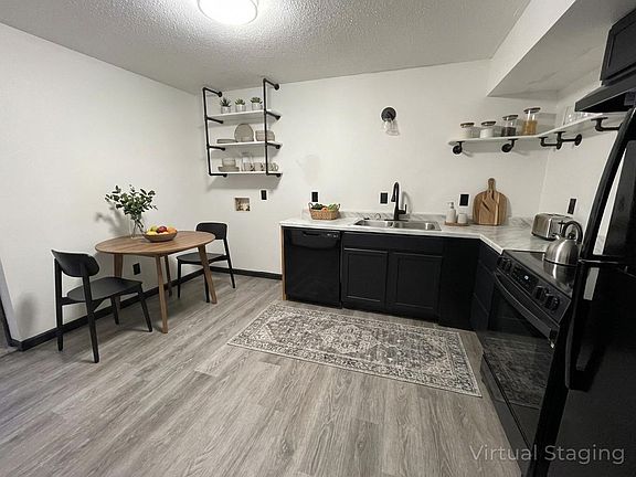2nd image of 1105 Bird Rd #1