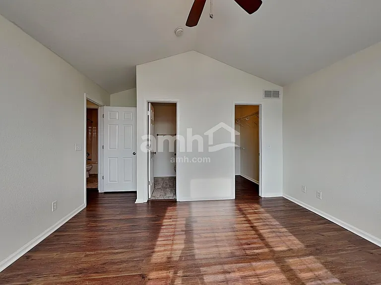 2075 E 97th Dr — Photo 7